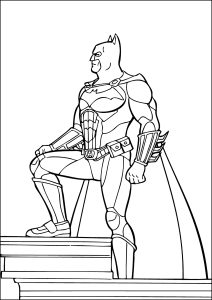 Batman de profil et son armure impressionnante